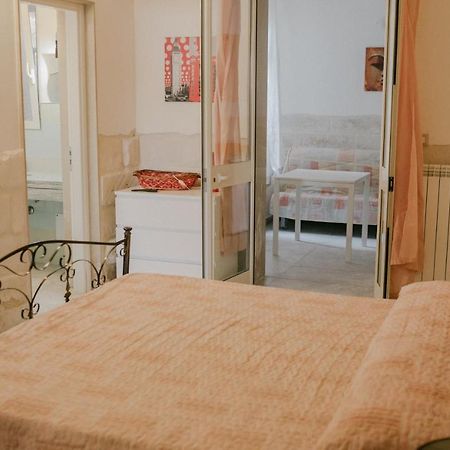 Le Camporelle In Citta Bed & Breakfast Lecce Luaran gambar