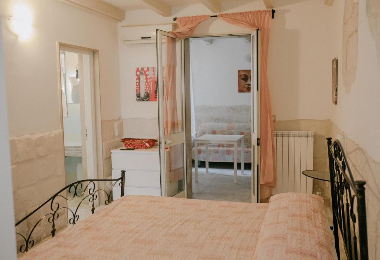 Le Camporelle In Citta Bed & Breakfast Lecce Luaran gambar